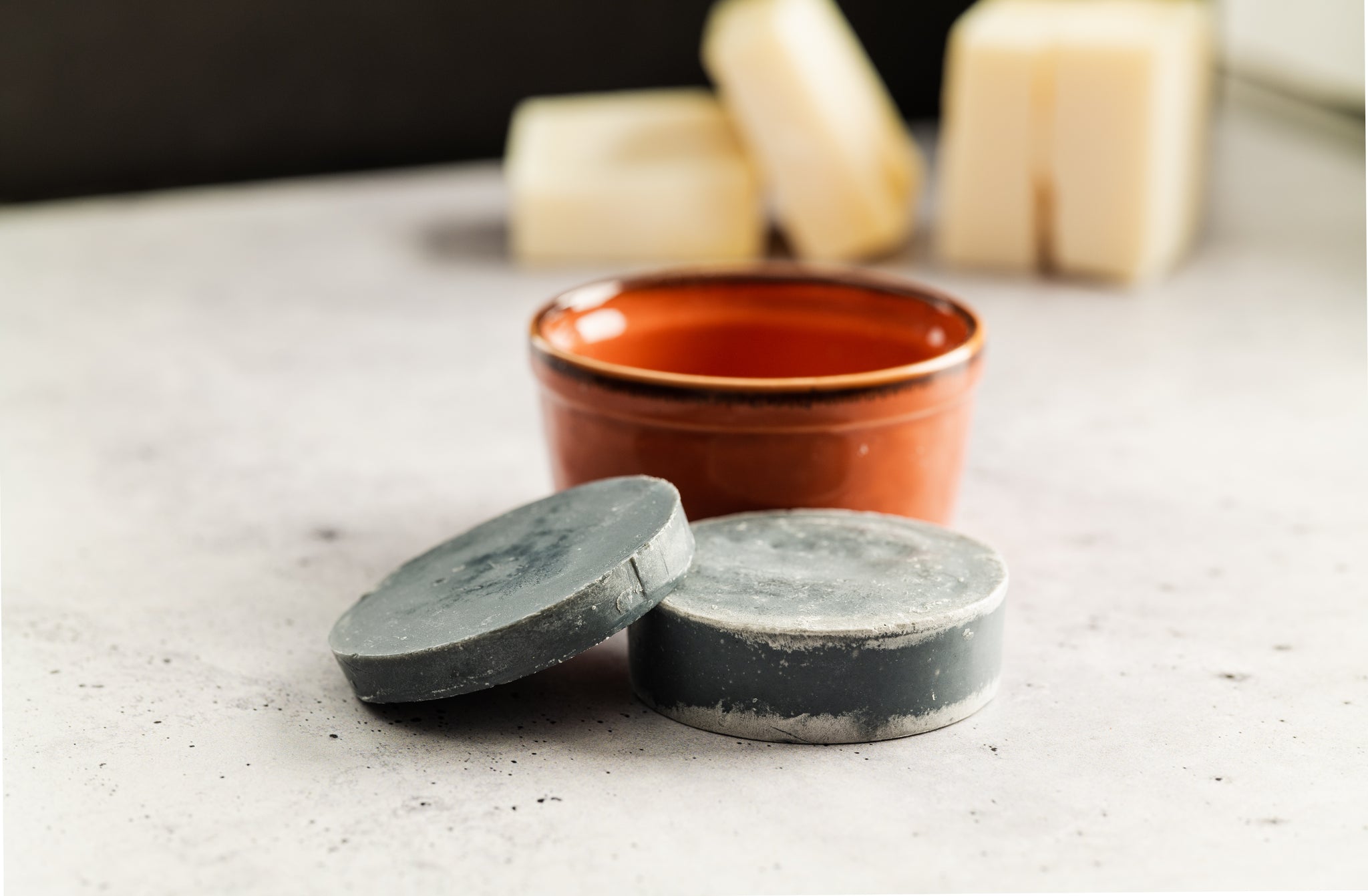 Charcoal Degreaser Dish Soap with Ramekin - Thumbnail 3